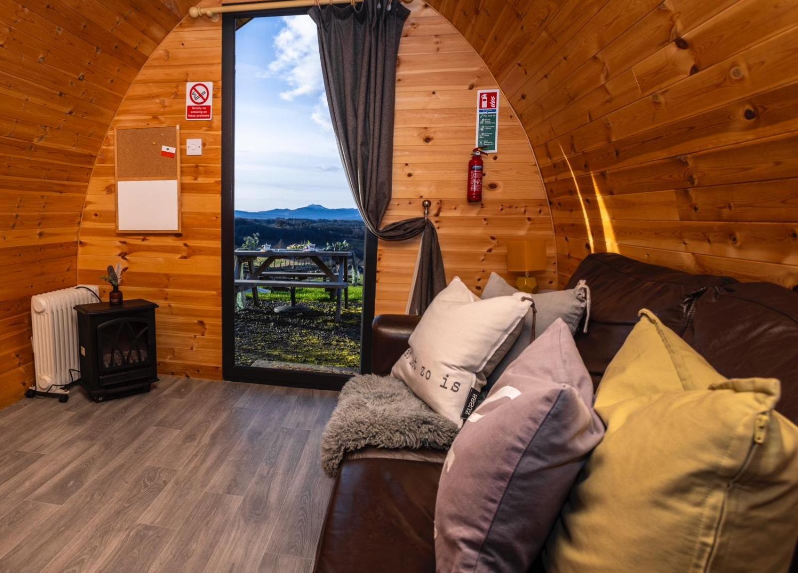 The Arns Glamping Pods Hotell Bridge of Allan Eksteriør bilde